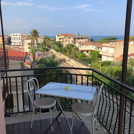 Ardor Domus Appartement Ardore Marina